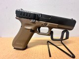 GLOCK G17 GEN 5 FDE 9MM LUGER (9X19 PARA) - 2 of 2