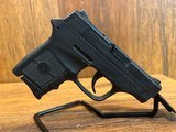 SMITH & WESSON M&P 380 Bodyguard .380 ACP - 2 of 3