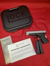 GLOCK 48 G48 Silver Slide 9MM LUGER (9X19 PARA) - 1 of 3