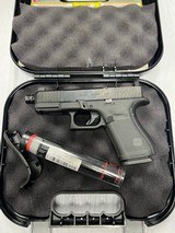 GLOCK G19 9MM LUGER (9X19 PARA) - 1 of 3