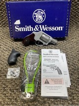 SMITH & WESSON 637 .38 SPL +P - 1 of 3