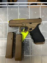 GLOCK 19x 9MM LUGER (9X19 PARA) - 1 of 3