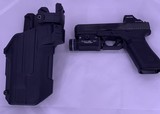 GLOCK 22 G22 Gen 5 .40 S&W - 3 of 3