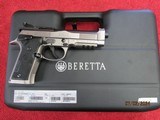 BERETTA Beretta 92X Performance Carry Optic 9mm 9MM LUGER (9X19 PARA) - 1 of 3