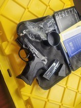 BERETTA PX4 F STORM SUB COMPACT .40 S&W - 1 of 3