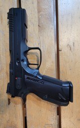 CZ 75 SHADOW 2 9MM LUGER (9X19 PARA) - 2 of 2