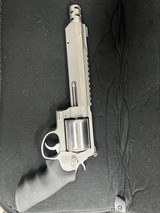 SMITH & WESSON 460 XVR PERFORMANCE CENTER .460 S&W MAGNUM - 1 of 2