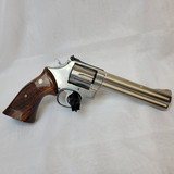 SMITH & WESSON 686 .357 MAG - 2 of 3