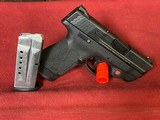 SMITH & WESSON M&P 9 M2.0 SHIELD With red Crimson trace laser 9MM LUGER (9X19 PARA) - 1 of 3