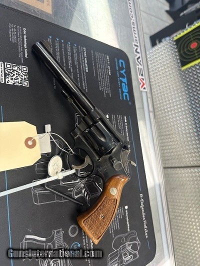 SMITH & WESSON MODEL 48-4 .22 LR