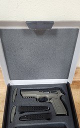 IWI US Jericho 941 Enhanced 9MM LUGER (9X19 PARA) - 3 of 3