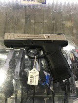 SMITH & WESSON S&W SD9 VE 9MM LUGER (9X19 PARA) - 1 of 3