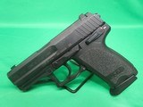 HECKLER & KOCH USP COMPACT .40 S&W - 1 of 3