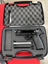 SMITH & WESSON M&P22 .22 LR - 3 of 3