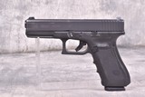 Glock G22
Gen 4 .40 S&W - 2 of 3