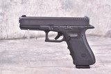 Glock G22Gen 4 .40 S&W - 2 of 3