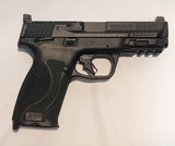 SMITH & WESSON M&P 9 M2.0 Full size 9MM LUGER (9X19 PARA) - 2 of 3