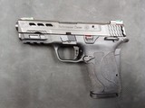 SMITH & WESSON M&P Shield EZ Performance center 9MM LUGER (9X19 PARA) - 2 of 3
