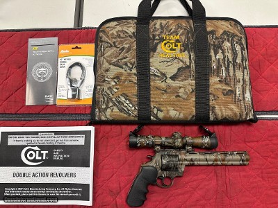 COLT REALTREE ANACONDA HUNTER .44 MAGNUM