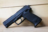 HECKLER & KOCH H&K USP .45 ACP - 1 of 3