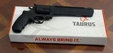 TAURUS RAGING HUNTER .460 S&W MAGNUM - 1 of 3