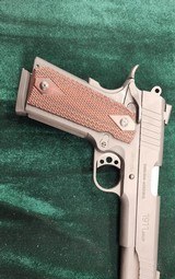 TAURUS 1911 .45 ACP - 1 of 3