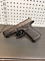 GLOCK G19 GEN 5 MOS (AU) 9MM LUGER (9X19 PARA) - 2 of 3