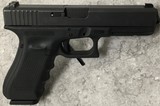 GLOCK 22 GEN 4 .40 S&W - 1 of 3