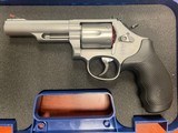 SMITH & WESSON 66 .357 MAG - 1 of 3