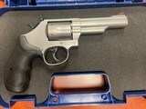 SMITH & WESSON 66 .357 MAG - 2 of 3