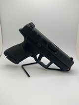 BERETTA APX 9MM LUGER (9X19 PARA) - 1 of 3