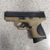 SMITH & WESSON M&P 40C .40 S&W - 2 of 2
