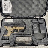 SMITH & WESSON M&P 40C .40 S&W - 1 of 2