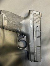 SMITH & WESSON m&p 9 sheild m2.0 9MM LUGER (9X19 PARA) - 2 of 3