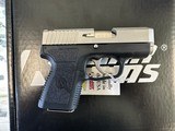 KAHR ARMS CM 9 9MM LUGER (9X19 PARA) - 1 of 2