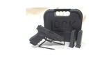 GLOCK 19Gen 4 9MM LUGER (9X19 PARA) - 1 of 3