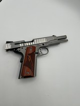 SMITH & WESSON Smith & Wesson 1911 E Series SW1911 stainless .45 ACP - 3 of 3