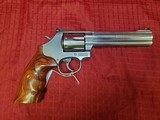 SMITH & WESSON MODEL 686-6 PLUS DELUXE .357 MAG - 3 of 3