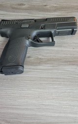 CZ CZ P-10 C 9MM LUGER (9X19 PARA) - 2 of 3