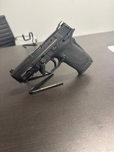 SMITH & WESSON m&p 9 shied ez 9MM LUGER (9X19 PARA) - 2 of 3