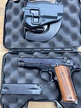 SMITH & WESSON 59 9MM LUGER (9X19 PARA) - 1 of 3