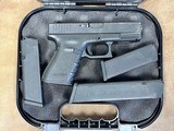 GLOCK G23 GEN 3 .40 S&W - 1 of 3