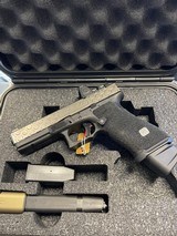 GLOCK G17 GEN3 9MM LUGER (9X19 PARA) - 1 of 3