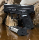 SPRINGFIELD ARMORY XD-40 SUB COMPACT .40 S&W - 1 of 3