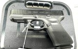 GLOCK 19gen5 9MM LUGER (9X19 PARA) - 1 of 1