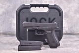 Glock G22
Gen 4 .40 S&W - 1 of 3