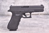 Glock G22
Gen 4 .40 S&W - 3 of 3