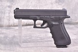 Glock G22
Gen 4 .40 S&W - 2 of 3