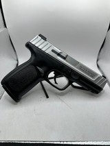 SMITH & WESSON SD40 VE .40 S&W - 3 of 3