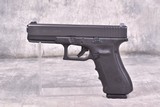 Glock G22
Gen 4 .40 S&W - 2 of 3